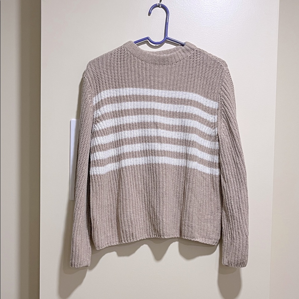 Gap size M sweater